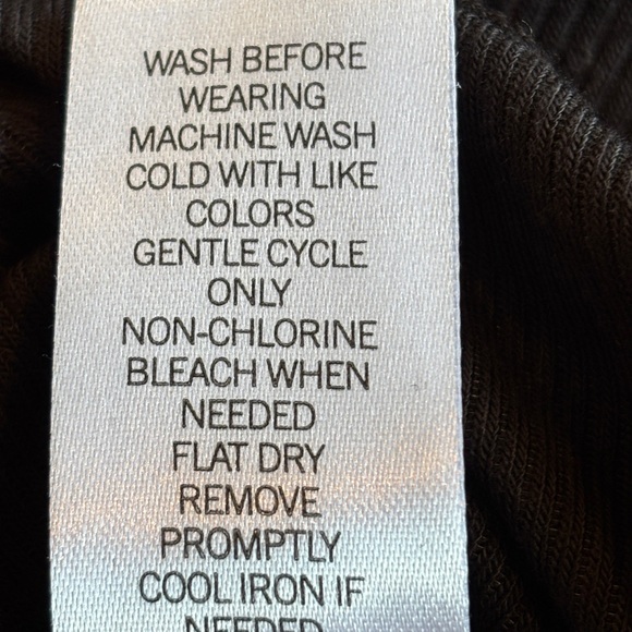 SO Black High-Neck Ribbed Tank Top Large - Picture 5 of 5